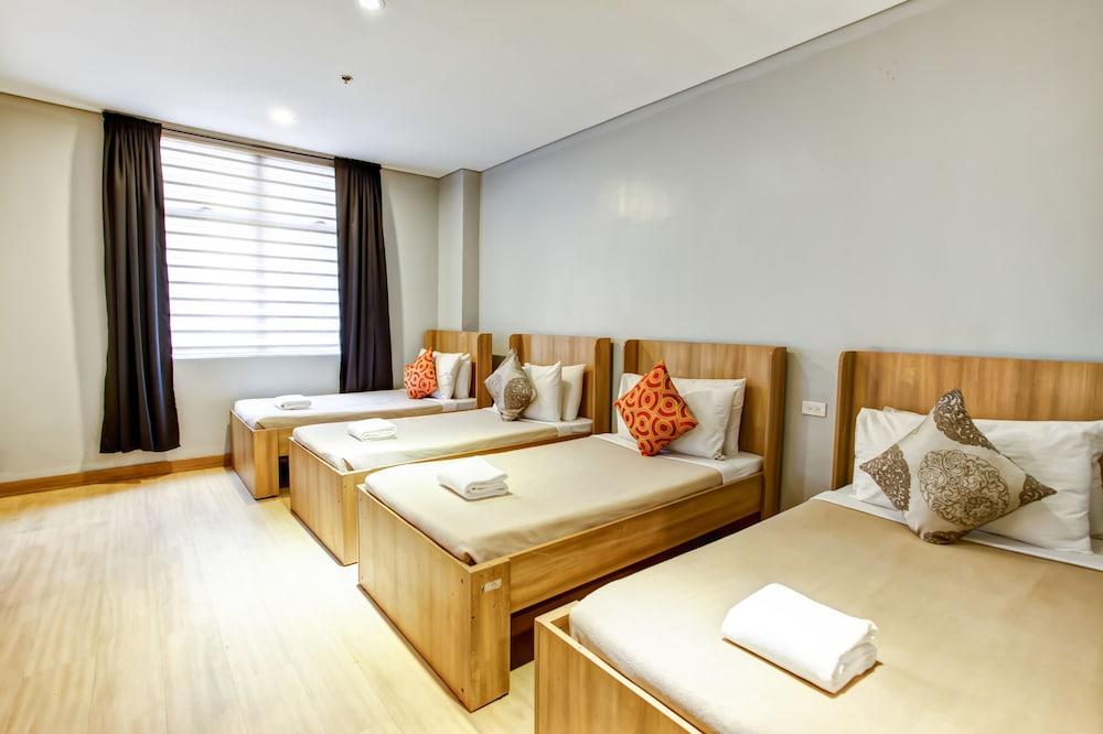 Madison 101 Hotel + Tower Quezon City Buitenkant foto